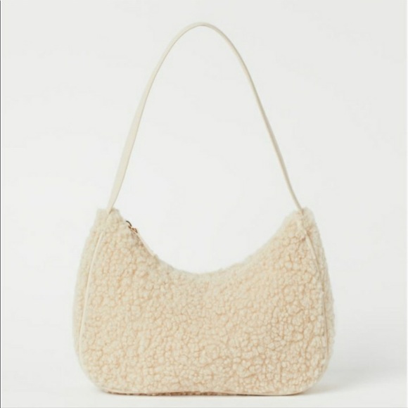 H&M faux shearling shoulder bag - Picture 4 of 4